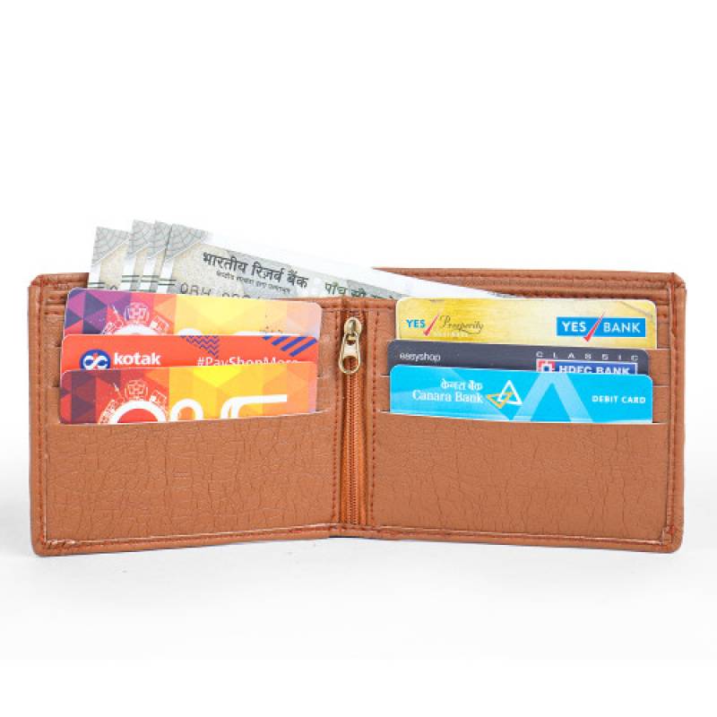 Mens' bifold wallet with 6 card slots & a coin pocket